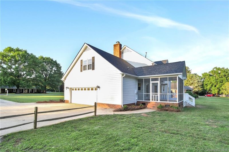 Property image 4 at 1536 Carodon Court, Rock Hill, SC 29732