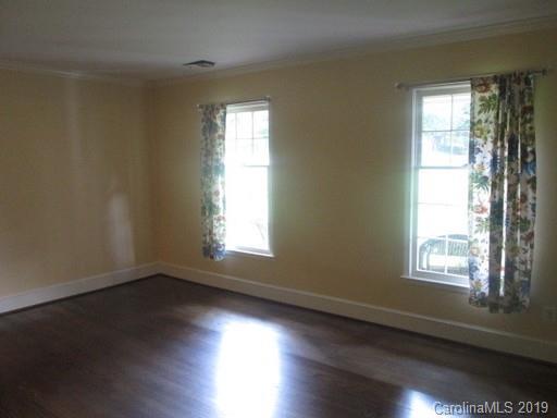 Property image 2 at 821 Greentree Drive, Charlotte, NC 28211