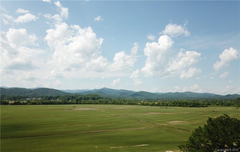 Property image 2 at 29 Middlemount Road, Pisgah Forest, NC 28768