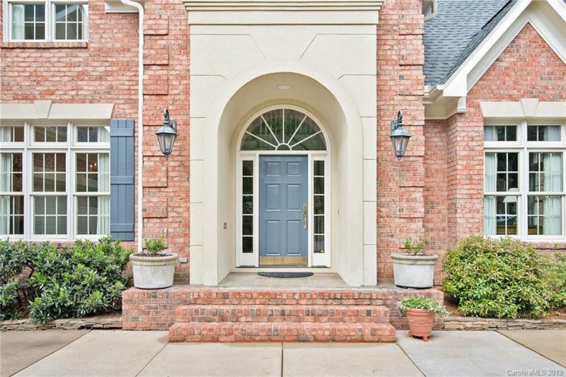 Property image 3 at 2714 Chessel Place, Charlotte, NC 28226