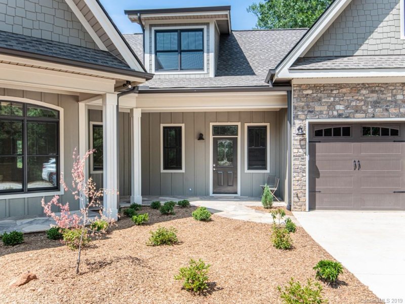 Property image 3 at 257 Red Fox Lane, Flat Rock, NC 28731