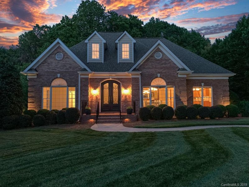 Property image 2 at 160 Carsons Place, Mooresville, NC 28117