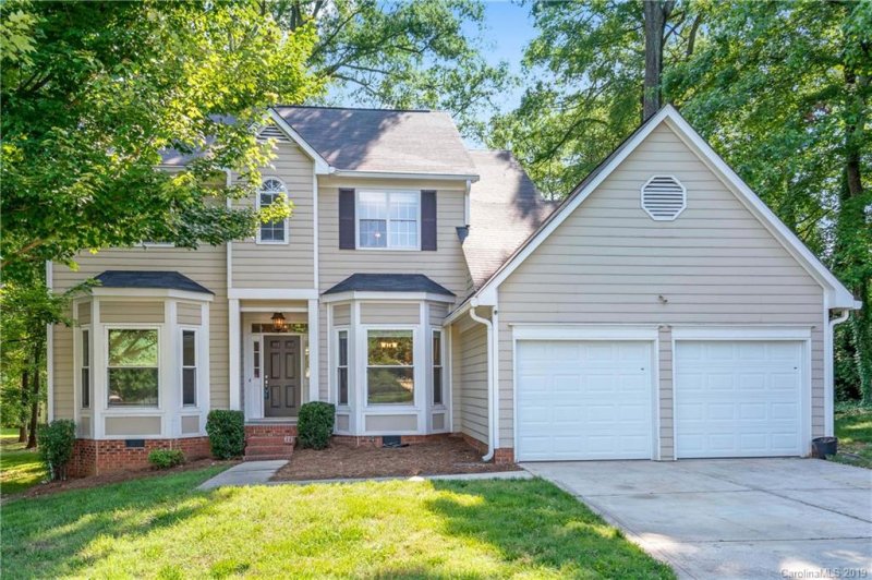 705 Wild Oak Court