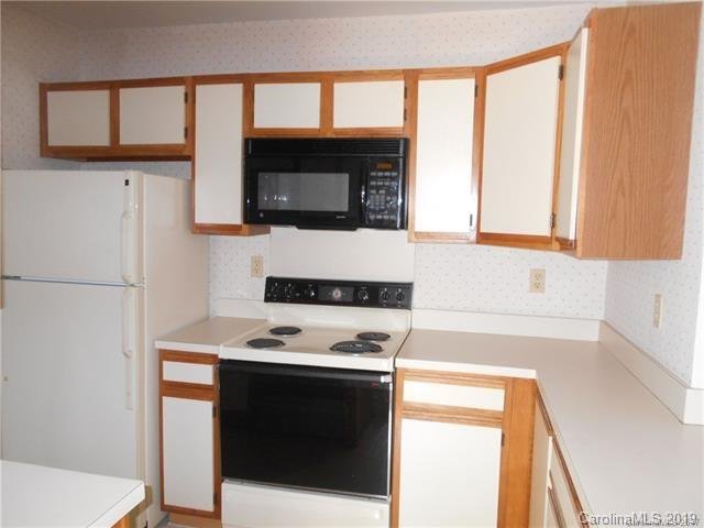 Property image 3 at 6622 Bevington Ridge, Charlotte, NC 28277