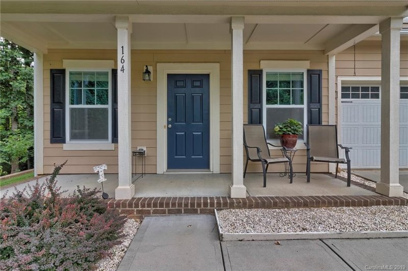 Property image 2 at 164 Hedgewood Drive, Mooresville, NC 28115