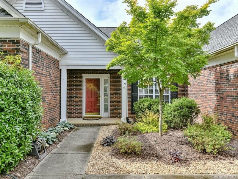 Property image 2 at 11519 Mcginns Trace Court, Charlotte, NC 28277