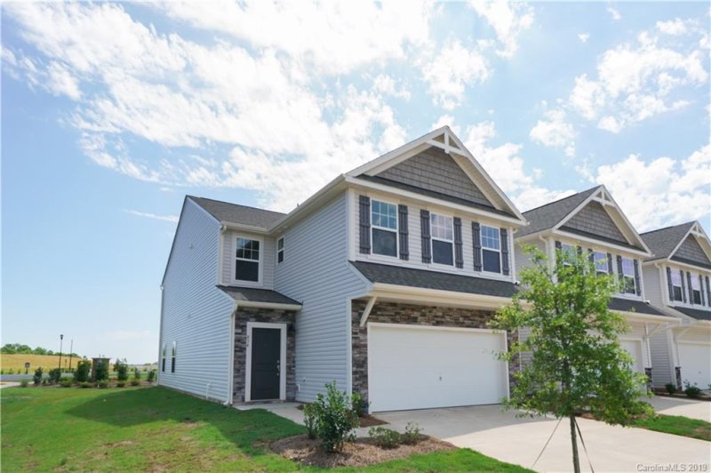 Property image 2 at 434 Tayberry Lane, Fort Mill, SC 29715