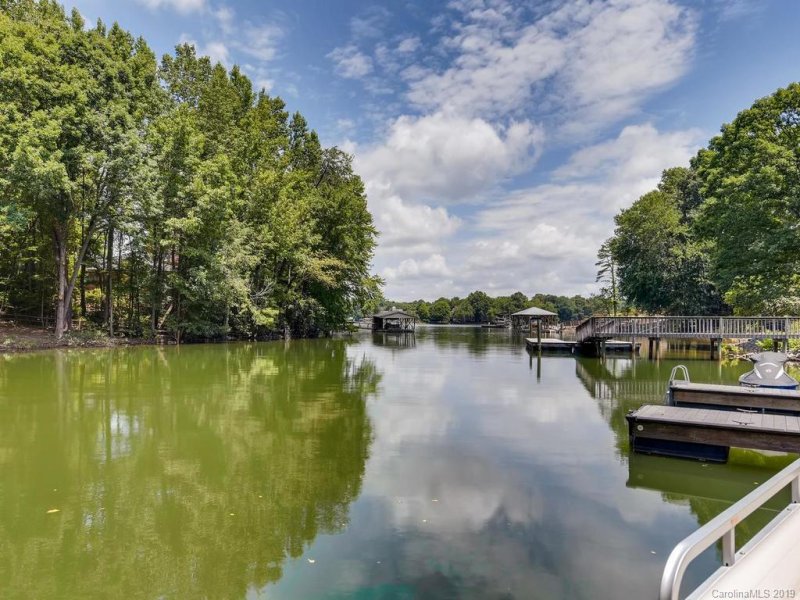 Property image 3 at 19601 Stough Farm Road, Cornelius, NC 28031