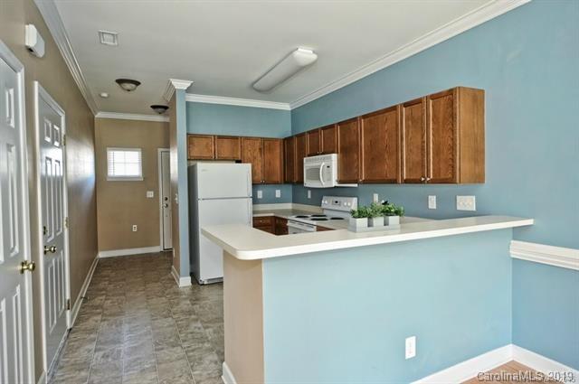 Property image 2 at 352 Valley Brook Lane, Concord, NC 28025