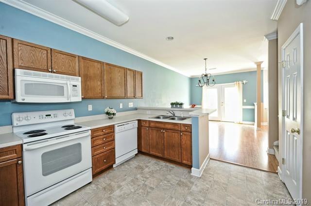 Property image 4 at 352 Valley Brook Lane, Concord, NC 28025