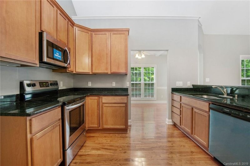 Property image 2 at 111 Covey Lane, Troutman, NC 28166