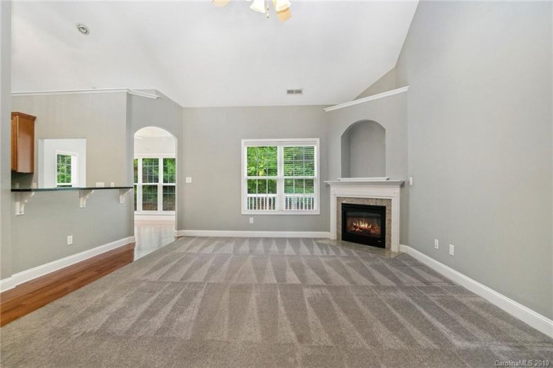 Property image 3 at 111 Covey Lane, Troutman, NC 28166