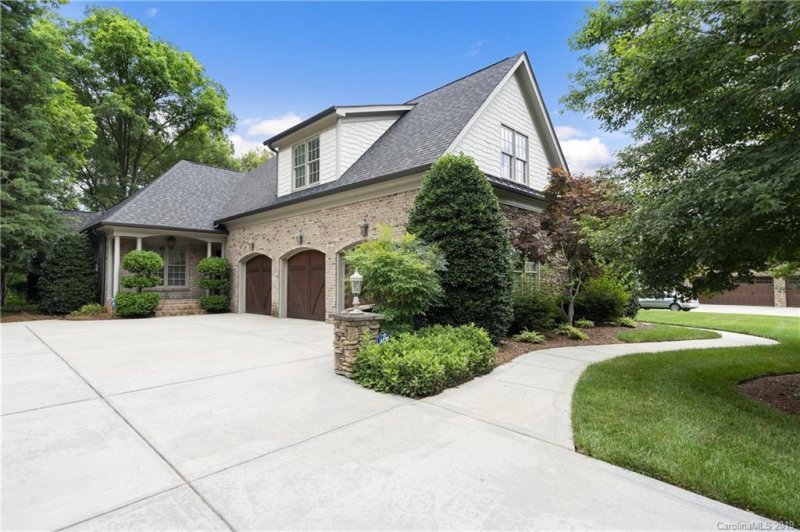 Property image 3 at 8312 Victoria Lake Drive, Waxhaw, NC 28173