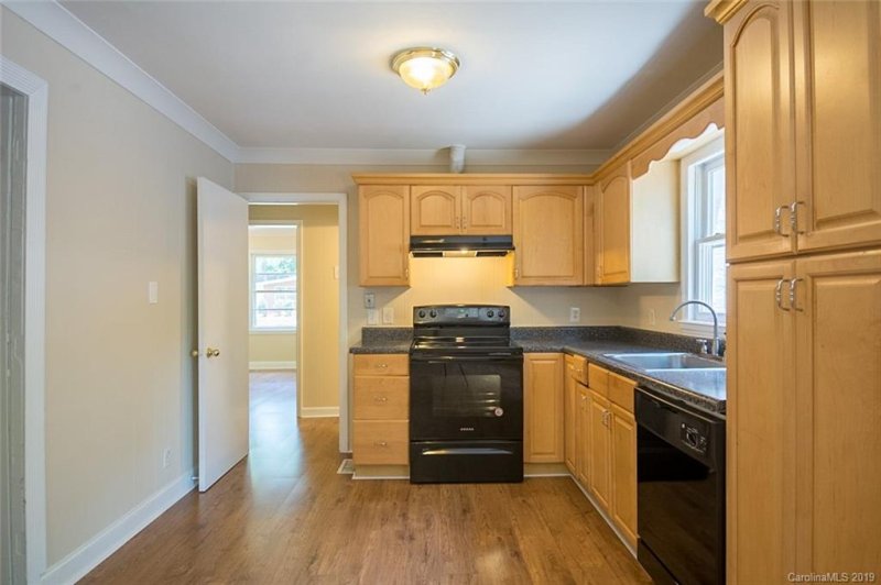 Property image 2 at 2522 Purser Drive, Charlotte, NC 28215