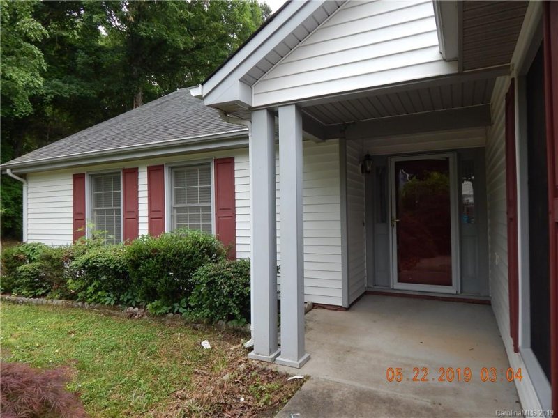 Property image 4 at 10112 Fairlea Drive, Charlotte, NC 28269