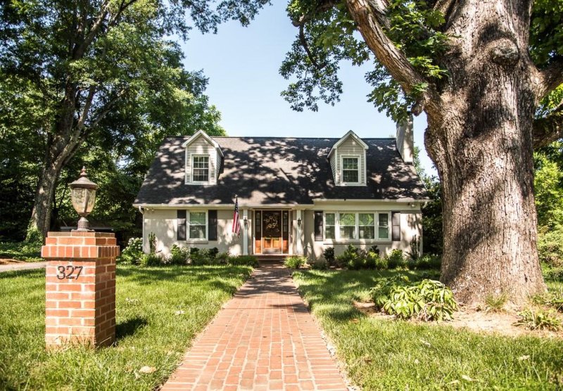 Property image 3 at 327 9th Street, Hickory, NC 28601