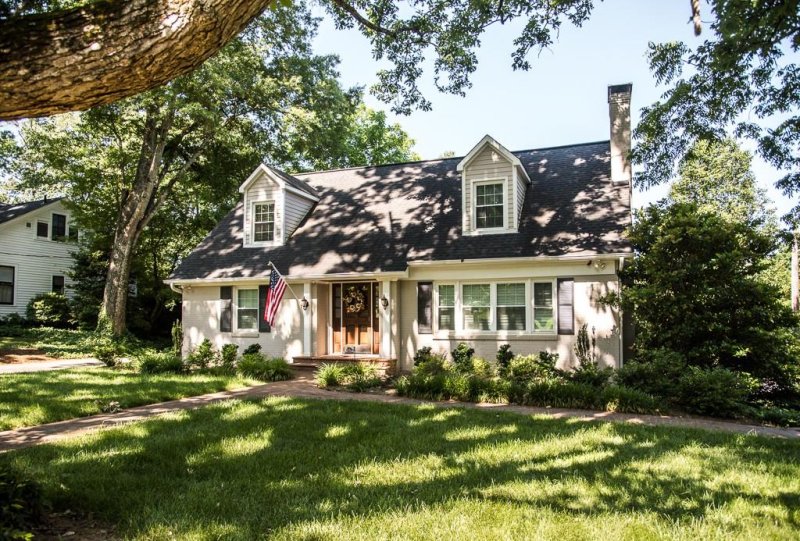 Property image 4 at 327 9th Street, Hickory, NC 28601