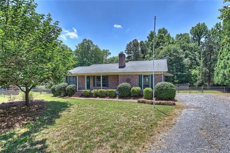 Property image 2 at 557 Forest Way Drive, Fort Mill, SC 29715