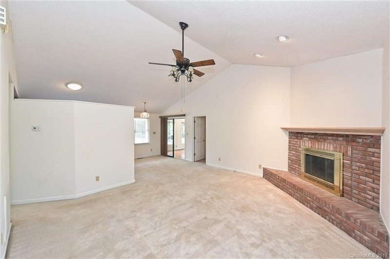 Property image 3 at 557 Forest Way Drive, Fort Mill, SC 29715