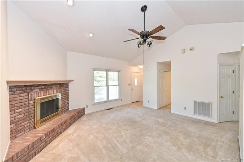 Property image 5 at 557 Forest Way Drive, Fort Mill, SC 29715