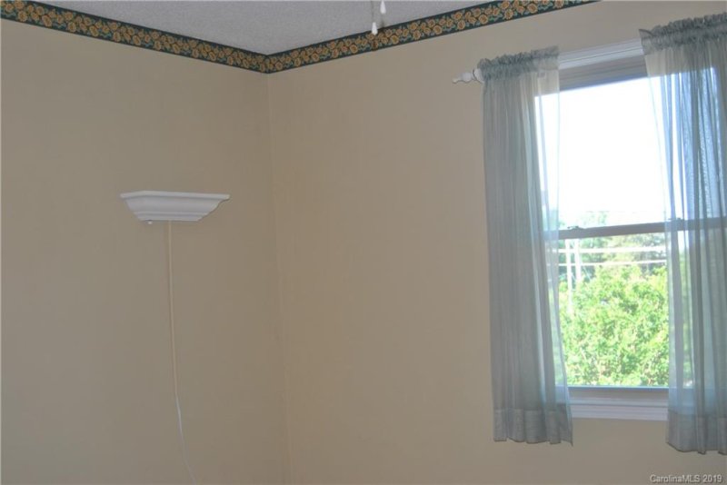 Property image 5 at 2129 Carriage Woods Lane, Kannapolis, NC 28081