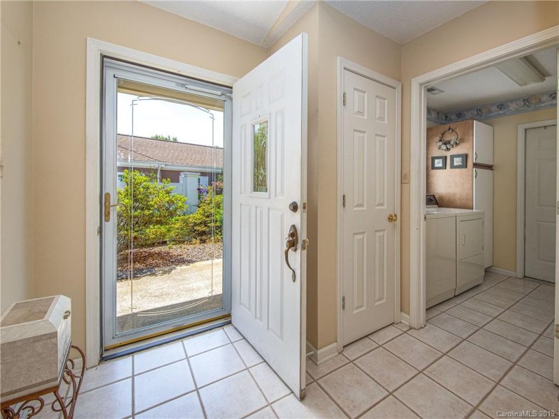 Property image 3 at 8b Heather Way, Candler, NC 28715