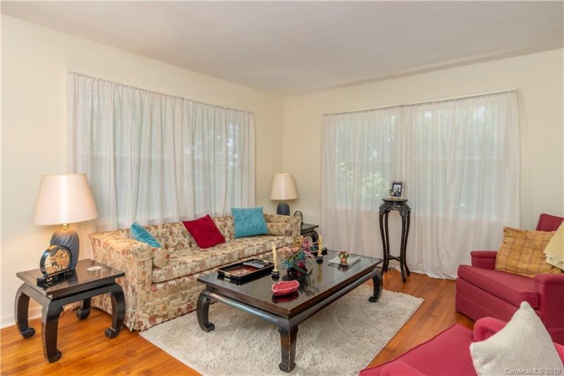 Property image 4 at 157 Mount Carmel Road, Asheville, NC 28806