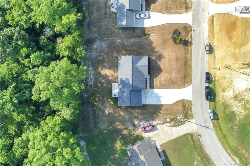 Property image 4 at 5111 Sedgefield Drive, Lancaster, SC 29720