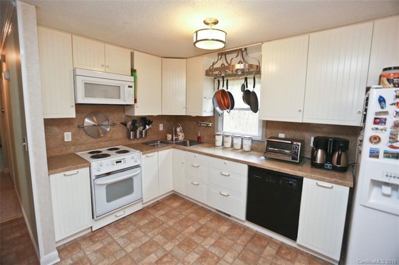 Property image 5 at 460 Perryman Drive, Salisbury, NC 28147