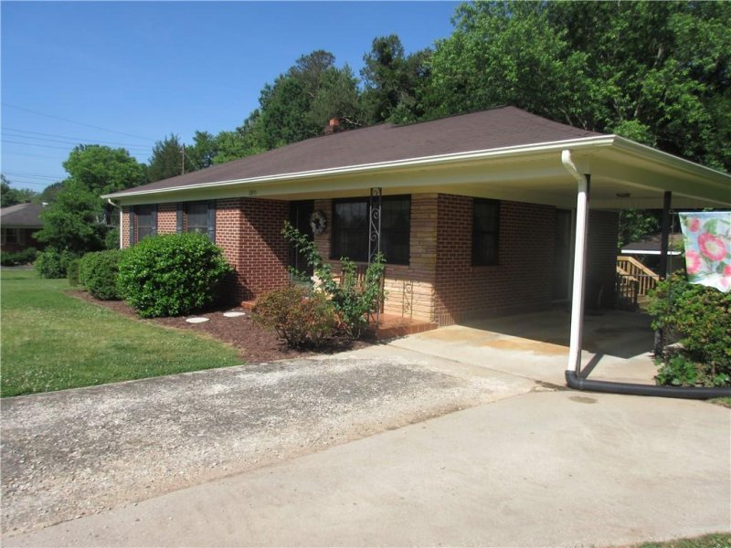 Property image 5 at 2855 20th Street, Hickory, NC 28601