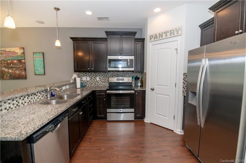 Property image 5 at 9 Vendue Court, Columbia, SC 29209