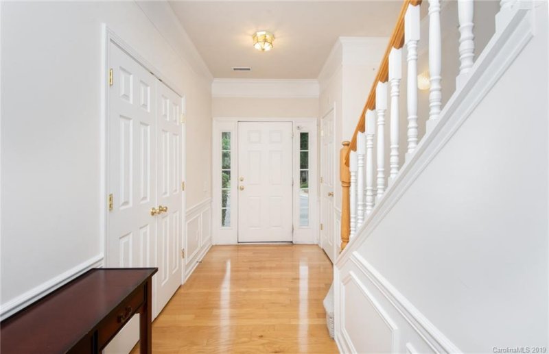 Property image 3 at 10424 Winslet Drive, Charlotte, NC 28277