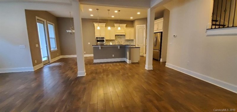 Property image 5 at 611 Bourton House Drive, Charlotte, NC 28211