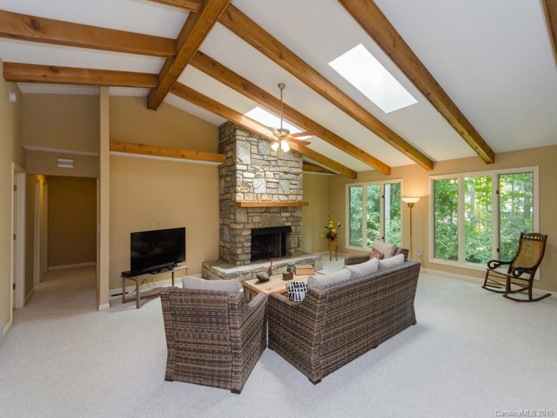 Property image 3 at 102 Paula Place, Flat Rock, NC 28731