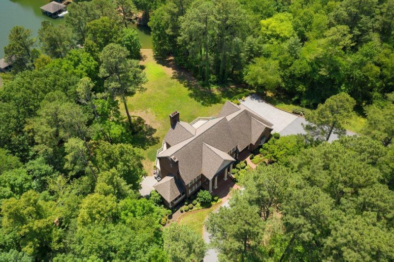 Property image 3 at 786 River Haven Drive, Taylorsville, NC 28681