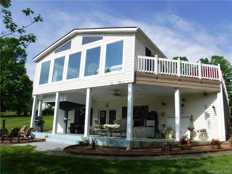 Property image 5 at 128 Navaho Trail, Rutherfordton, NC 28139