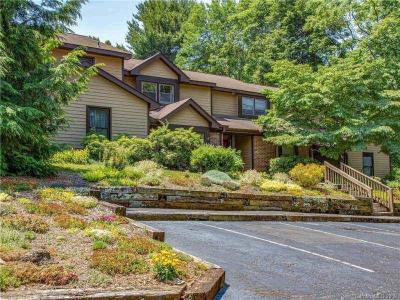 Property image 2 at 16 Spears Avenue, Asheville, NC 28801