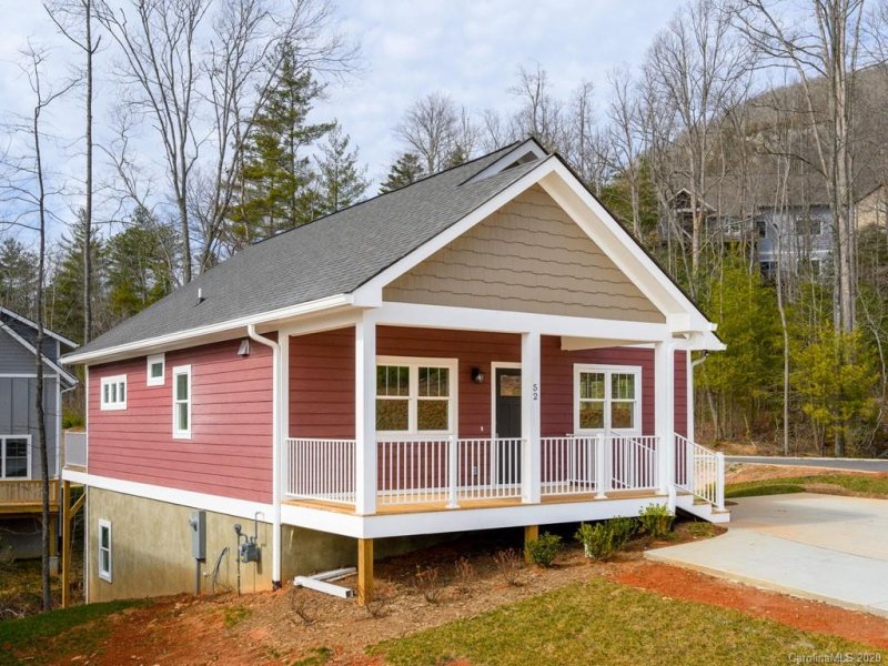 Property image 3 at 52 Westside Village Road, Fairview, NC 28730