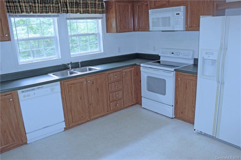 Property image 4 at 120 Wild Turkey Run, Cedar Mountain, NC 28718