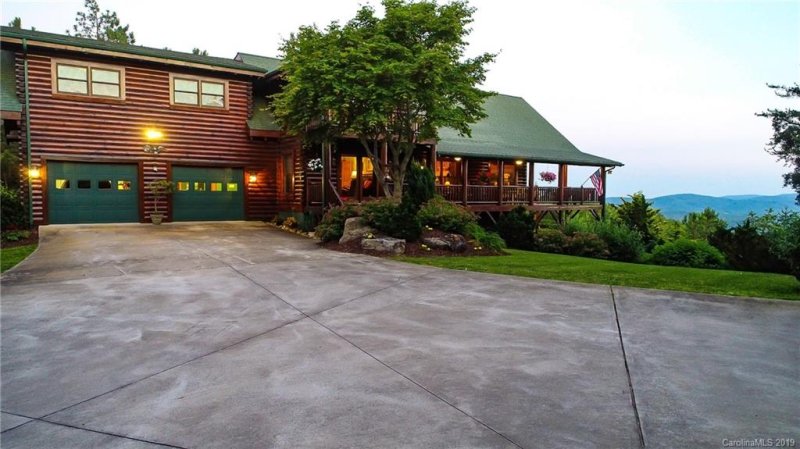 Property image 3 at 3918 Skyline Drive, Morganton, NC 28655