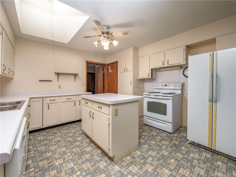 Property image 4 at 68 Morning Drive, Waynesville, NC 28786