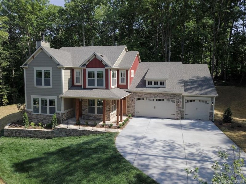 119 Grove Hill Trail