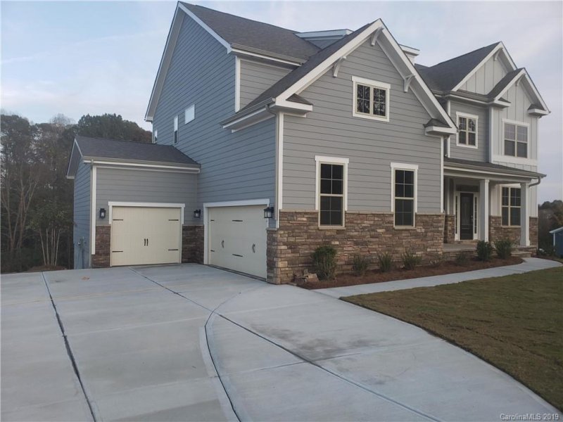 Property image 2 at 141 Rain Shadow Drive, Mooresville, NC 28115