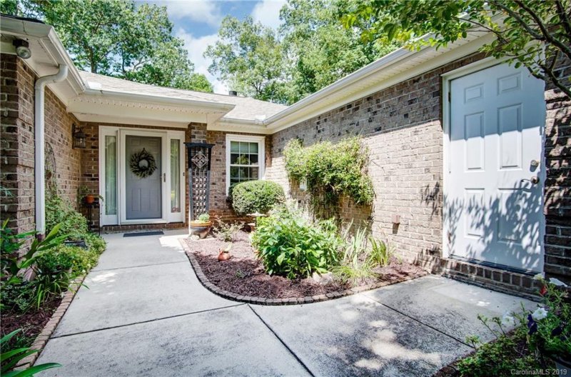 Property image 2 at 11057 Holiday Cove Drive, Tega Cay, SC 29708