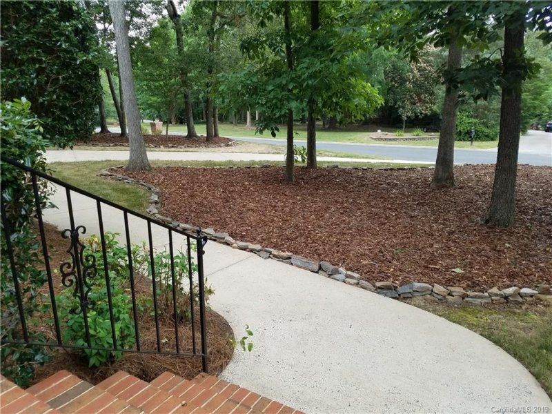 Property image 2 at 913 Woodhurst Drive, Monroe, NC 28110