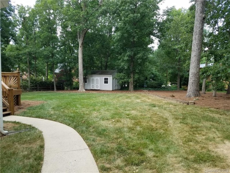 Property image 5 at 913 Woodhurst Drive, Monroe, NC 28110