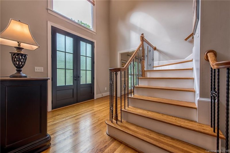 Property image 4 at 10707 Maryfield Lane, Charlotte, NC 28277