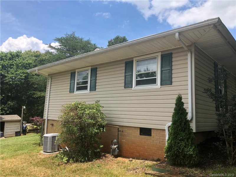 Property image 3 at 2027 Redwood Circle, Kings Mountain, NC 28086