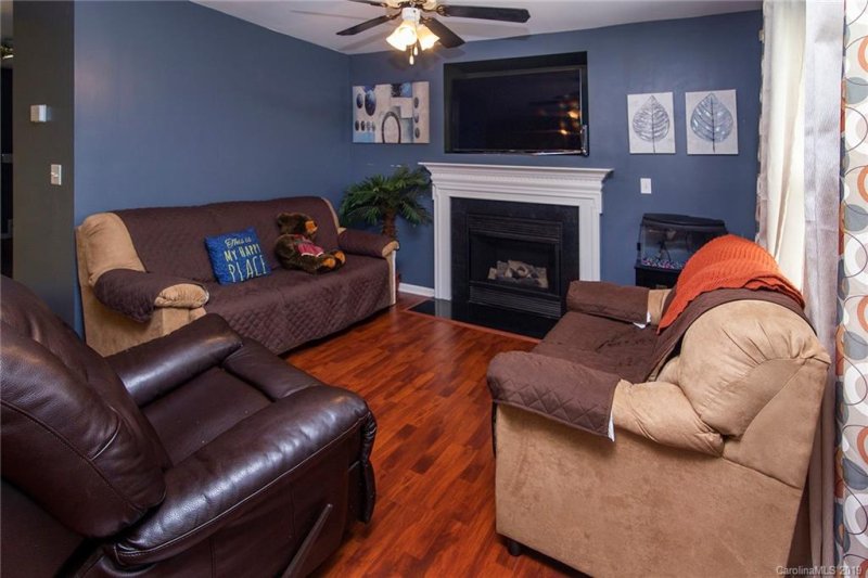 Property image 3 at 645 Stillgreen Lane, Charlotte, NC 28214