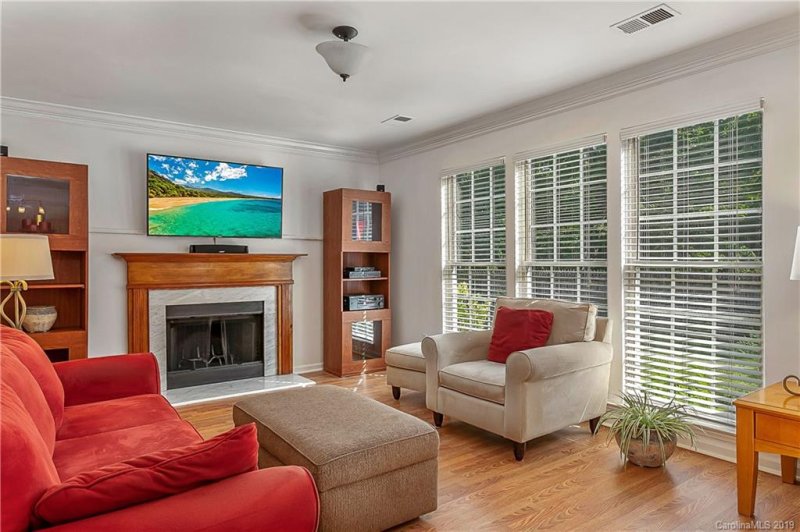 Property image 2 at 9503 Secretariat Drive, Charlotte, NC 28216